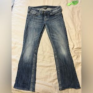 Silver Jeans Co. Tuesday